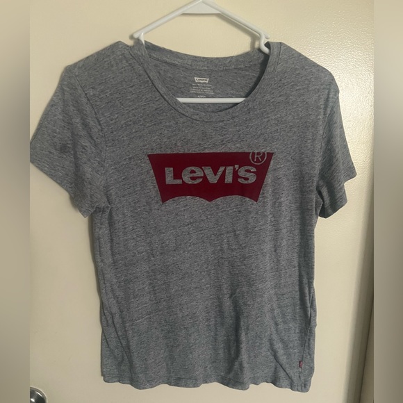 Levi's Tops - Levi’s shirt size small
